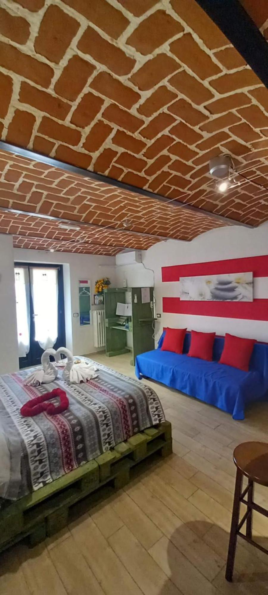 Casa Vacanze La Fermata Delle Rondini Apartment